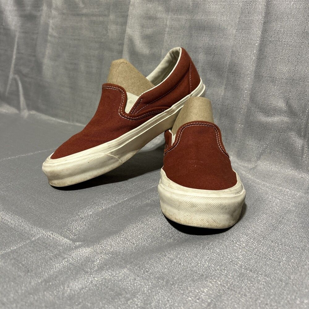 Vans Mens 6 Women's 7.5 Classic Slip-On Canvas Skate Street Low Top Burnt Orange